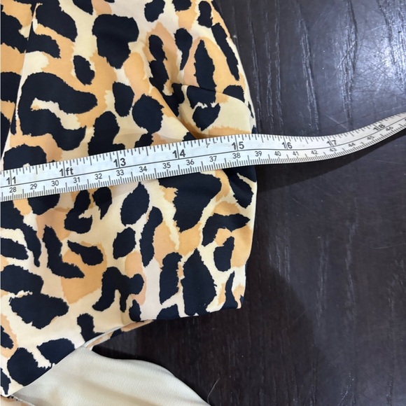 Eloquii Cheetah/Leopard Print Cut Out One Piece Bathing Suit Size 16 - Picture 10 of 13